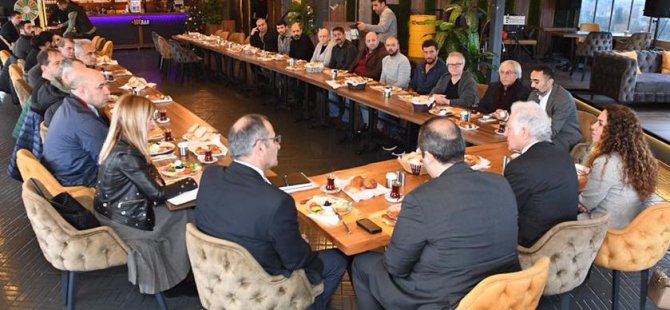 Muammer Keskin’den kronikleşen sokak esnafının sorununa çözüm