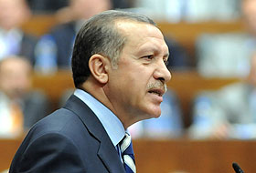 'Türkiye anayasal krizin eşiğinde'