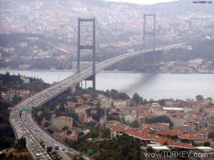 Boğaz köprülerinde kilometrelerce sıra