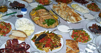 Ramazan'da nasıl beslenmeli?