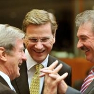 AB'den Türkiye'yle ilgili dalga geçer gibi karar