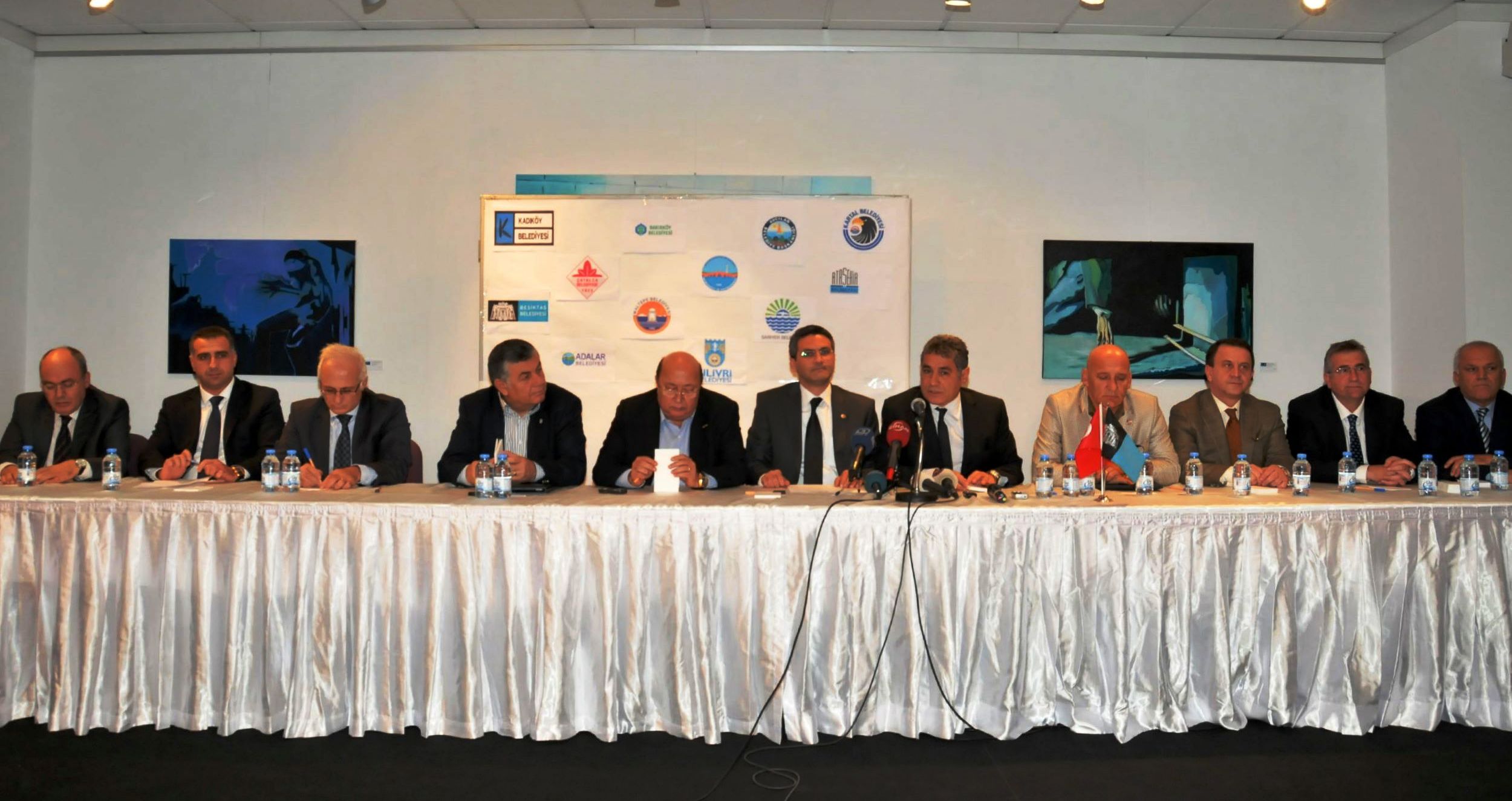 CHP'DEN VAN'A YARDIM
