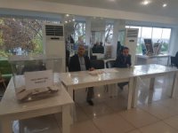 Halil Rıfat Paşa Mahallesi CHP delege seçimini Kırmızı Liste kazandı