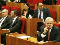 Hayri İnönü, meclis üyesine yoksulluk parası vermiş!