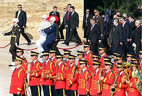 19 Mayıs tüm yurtta kutlanıyor