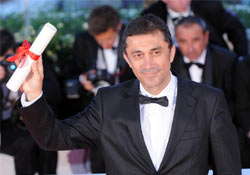 Cannes'ta ONURLANDIK