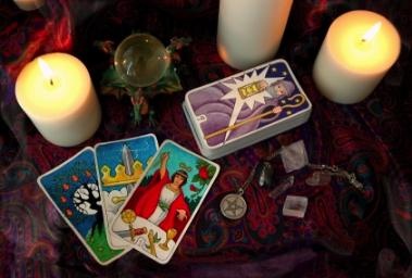 Tarot Falı