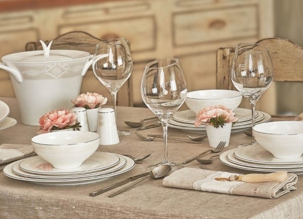 Her Ev İçin Vazgeçilmez Olan 6 Kişilik Yemek Takımlarıyla Lezzete Güzellik Katın