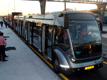 ZINCIRLIKUYU'YA METROBÜS GELIYOR