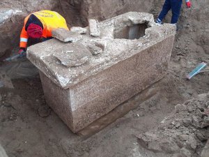 İstanbul Silivri’de Roma dönemine ait lahit bulundu