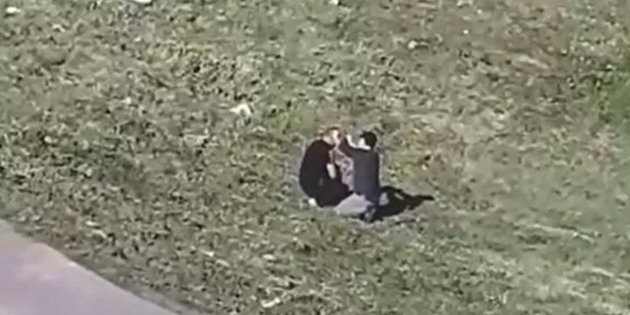 Kornavirüs, boş alanda tıraş yaptırdı