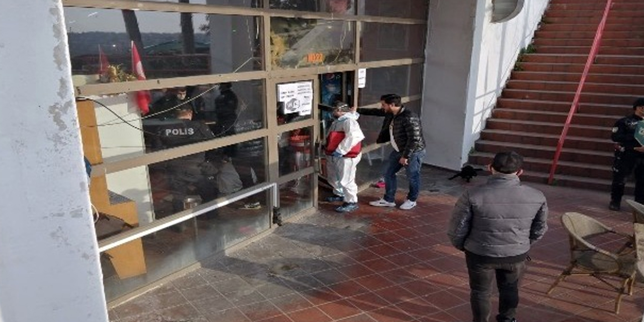 Beyoğlu'nda silahlı yaralama!