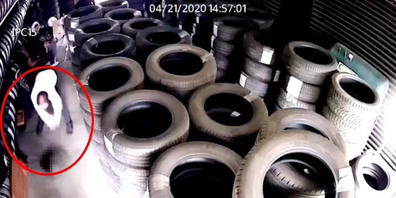 Vahşet! Yavru köpeği yere çarparak öldürdü!