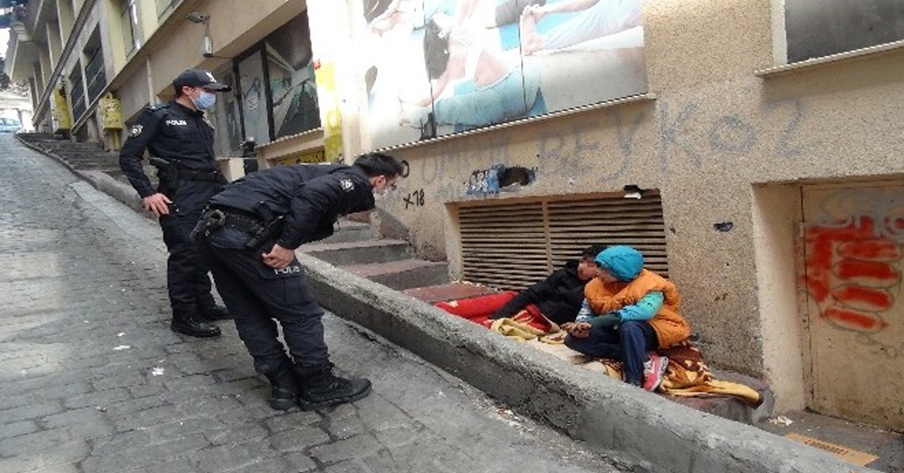 Çocuklarını dilendiren baba!