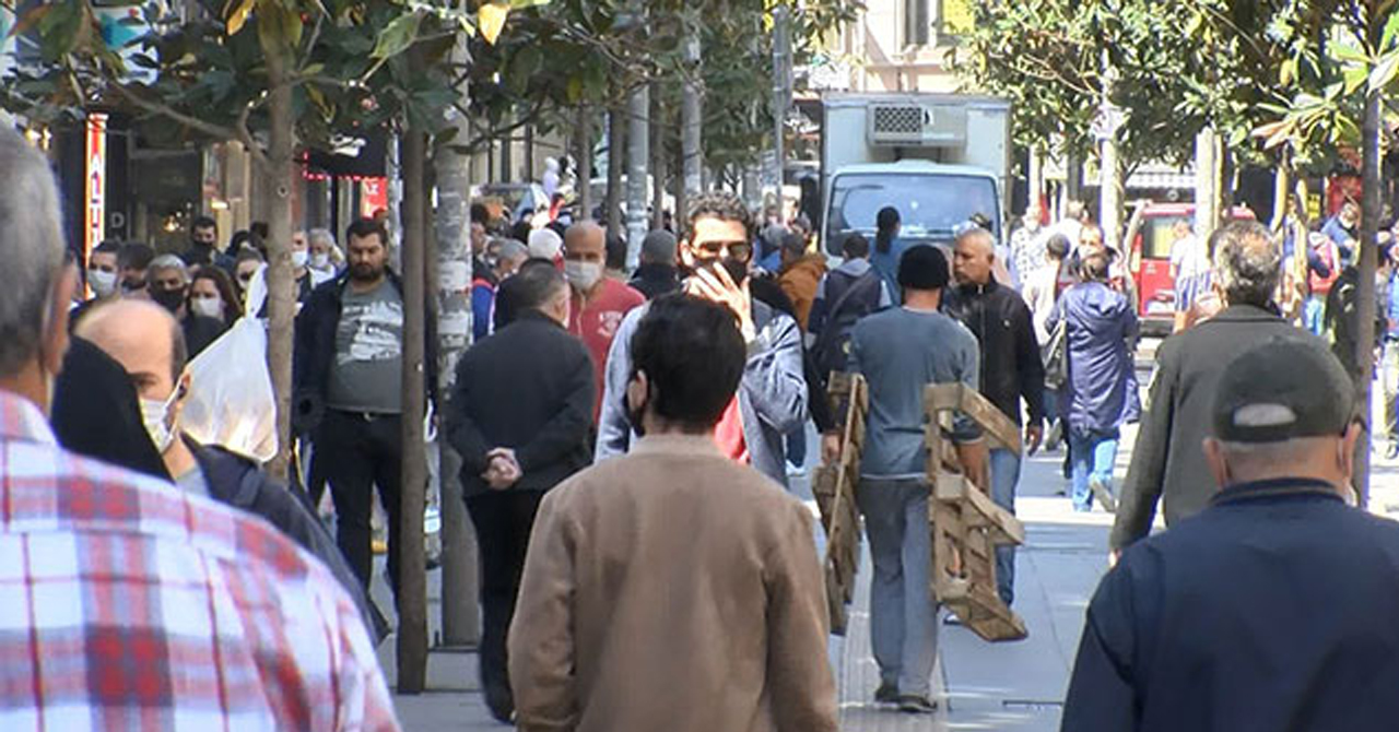 Şirinevler'de şaşırtan kalabalık!