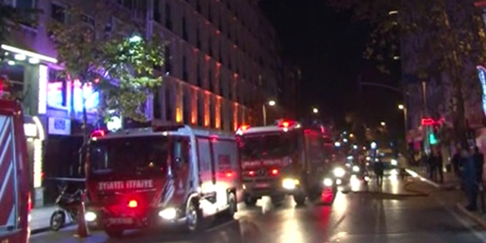 Şişli Abide-i Hürriyet Caddesi'nde bir otelde yangın çıktı!