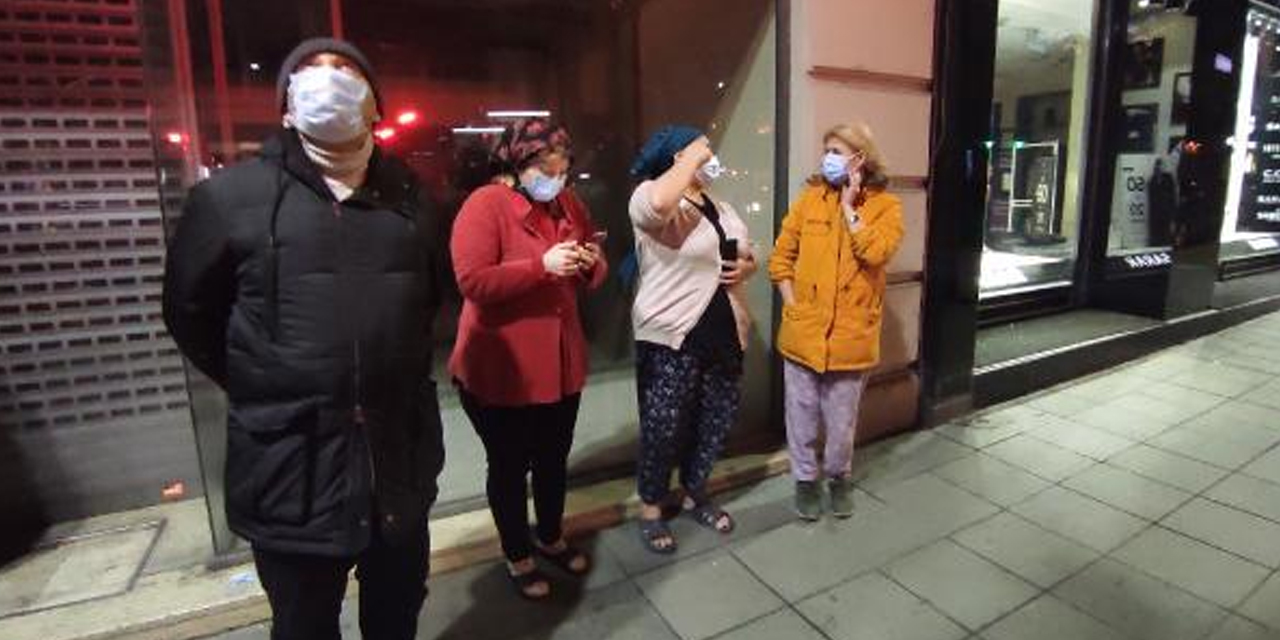 Şişli Nişantaşı’ndaki Rumeli Caddesi'nde korkutan yangın!