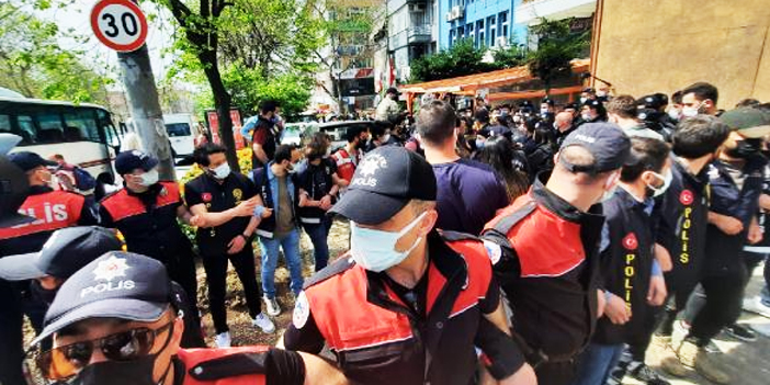 Şişli'de 1 Mayıs: Taksim'e yürümek isteyen gruba polis müdahale etti!