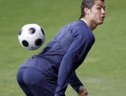 Ronaldo Real'e göz kırptı
