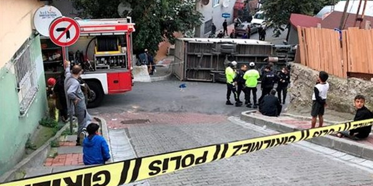 Şişli Kuştepe’de yol haline getirilen merdivenden araç devrildi!
