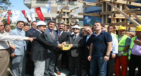 MECIDIYE İLK ÖĞRETIM'E TEMEL ATILDI