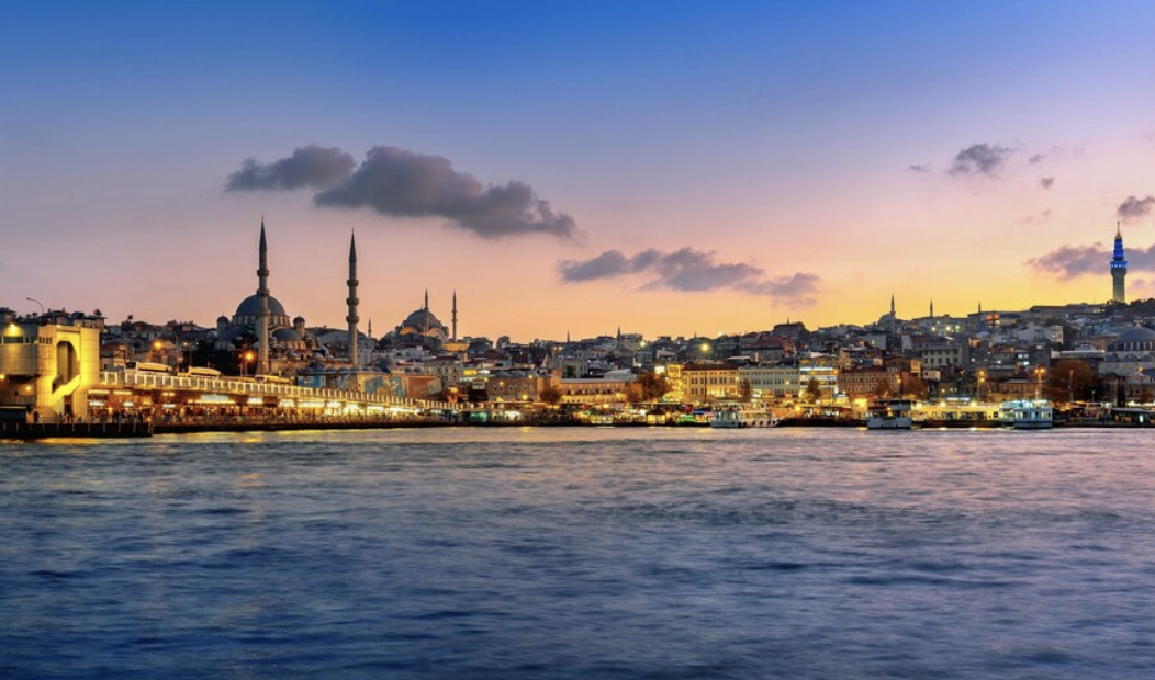 Şişli'nin Dijital Göçebeleri: İş, Seyahat ve Eğlenceyi İstanbul'un Kalbinde Dengelemek