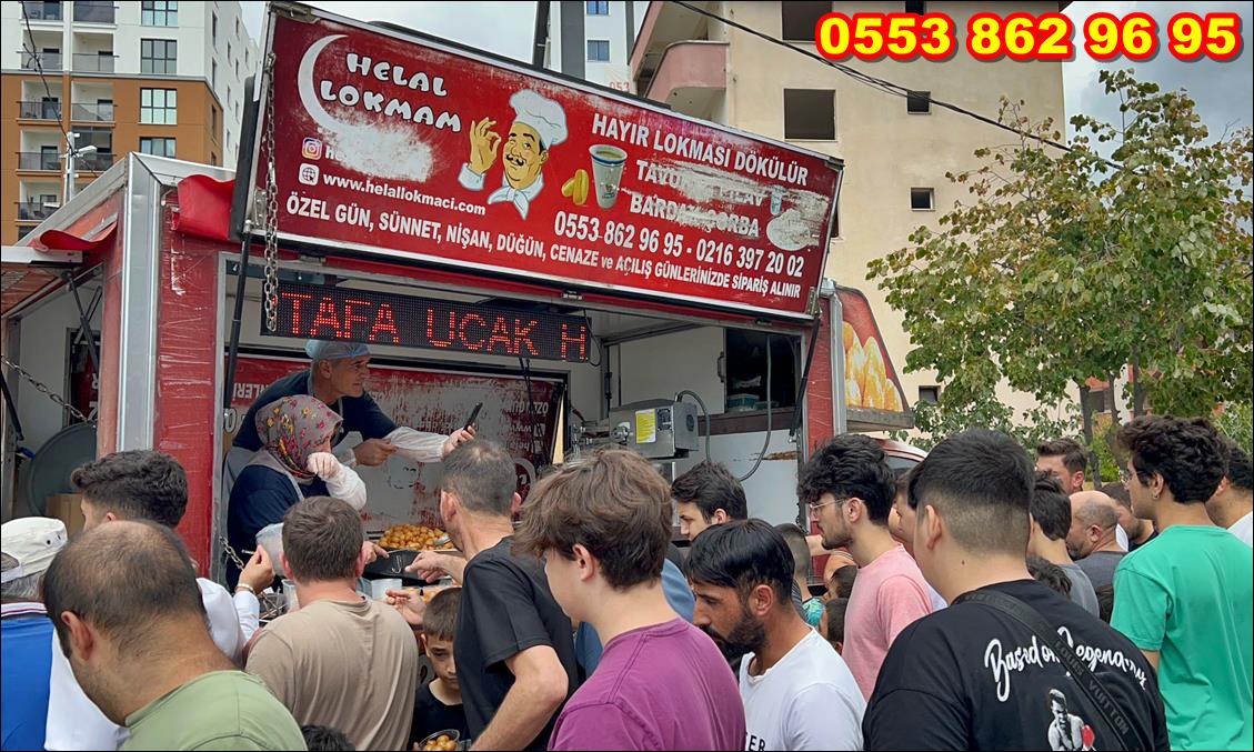 İstanbul Açılış Törenleri İçin Lokma Dağıtımı