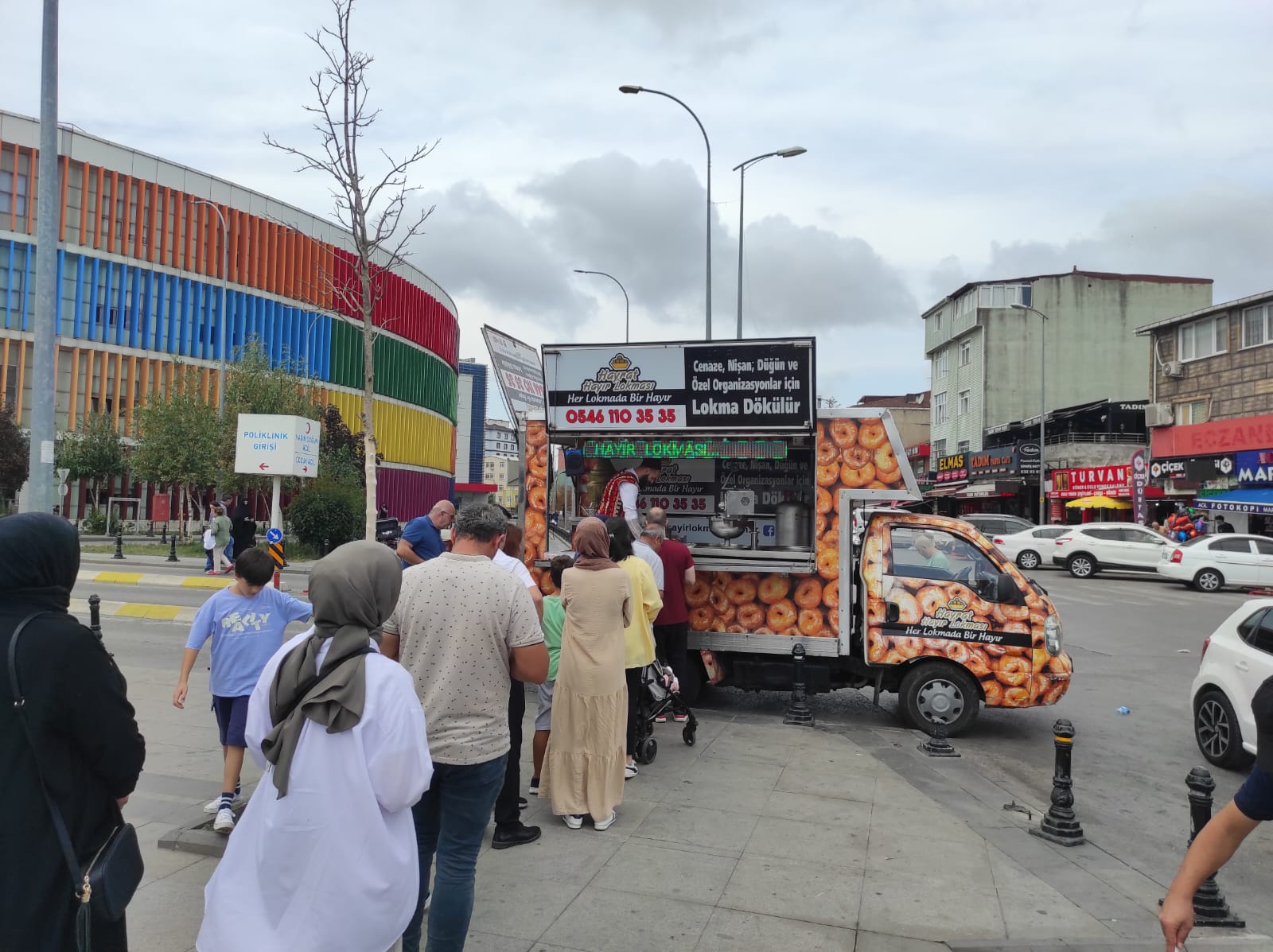 Lokma Dağıtımında Lojistik: Doğru Yer ve Zaman Seçiminin Önemi