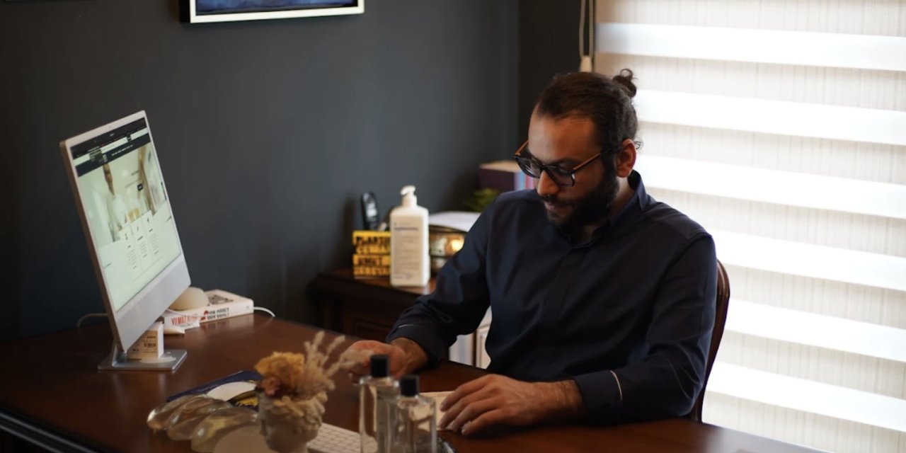 Kaliteli Plastik Cerrahi: Umut Zereyak ile Karın Estetiği ve Gençlik Aşıları