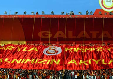 Sami Yen kapalı gişe!
