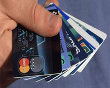 Kredi Kartı Borçları Kara Listeye Düşürüyor