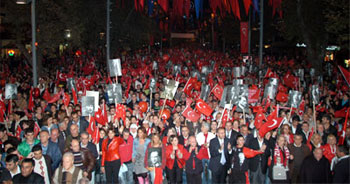 500 bin kişilik yemin töreni