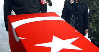 Şehitlerin ardında acı hikayeleri kaldı