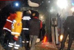Fırtına otobüs devirdi: 1 bebek öldü