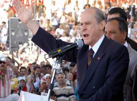 Bahçeli: Seçimden başka yol kalmadı