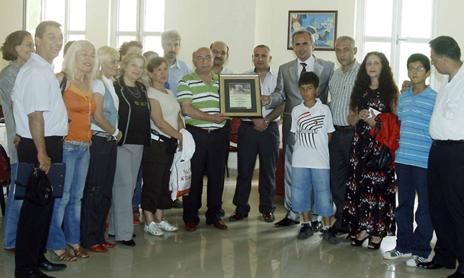 SOKAK HAYVANLARI İÇİN BİR ÖDÜL DAHA