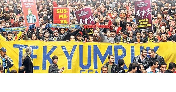 ISLIK PROTESTOSU MEYDANA TAŞTI....