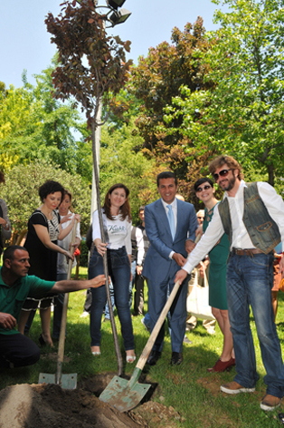 Şişli Parkları Yeşilleniyor