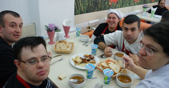 MECİDİYEKÖY’DE ENGELSİZCE DESTEK