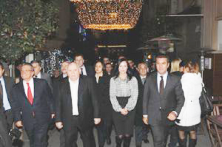 Gorbaçov Nişantaşı'nı gezdi