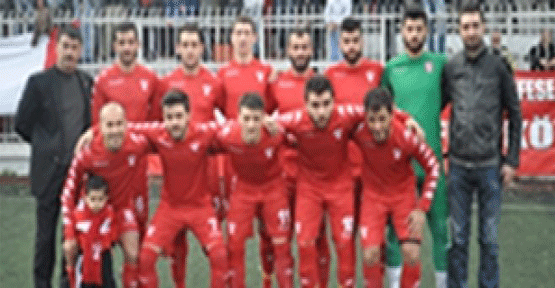 Feriköyspor 7-1'lik skorla grubu lider bitirdi