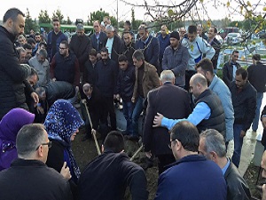 Şişli Belediye Meclis Üyesi Adnan Yılmaz’ın babası defnedildi