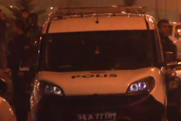 Polis aracına silahlı saldırı